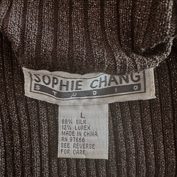 SOPHIE CHANG Vintage Women’s Tiny Knit Silk Turtleneck Size L Brown w/ Gold Yarn - Picture 5 of 5